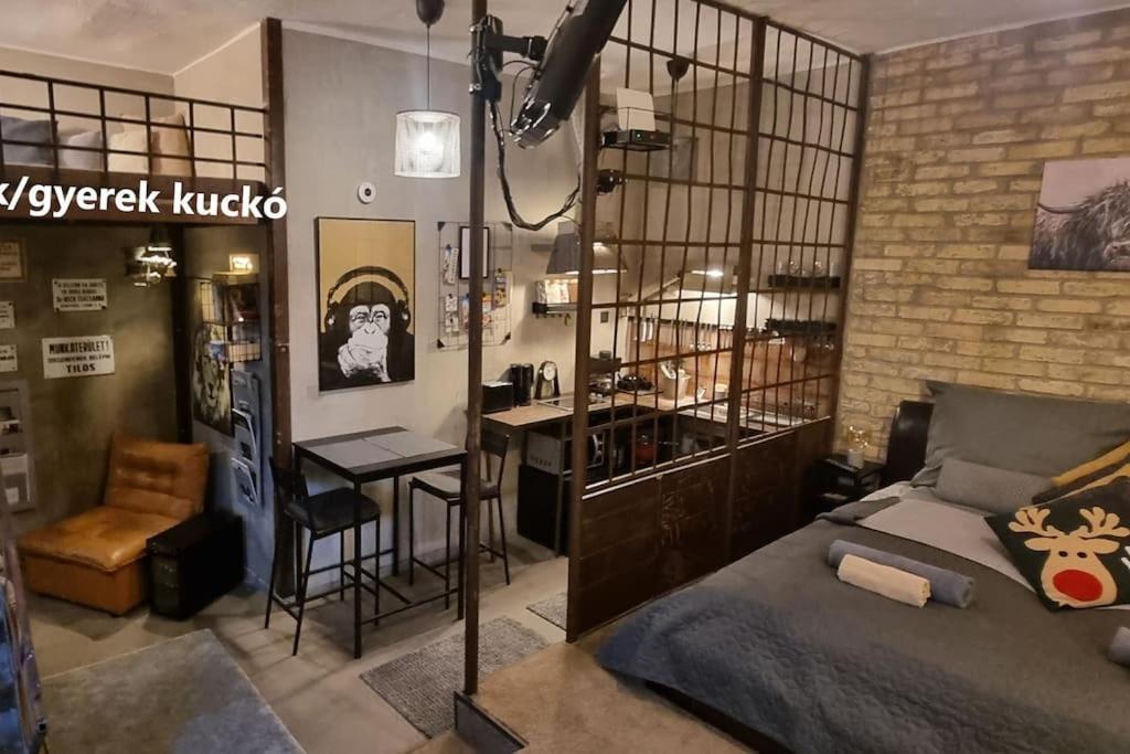 Urban In Old Town Apartment แก็ชแกเมต ภายนอก รูปภาพ